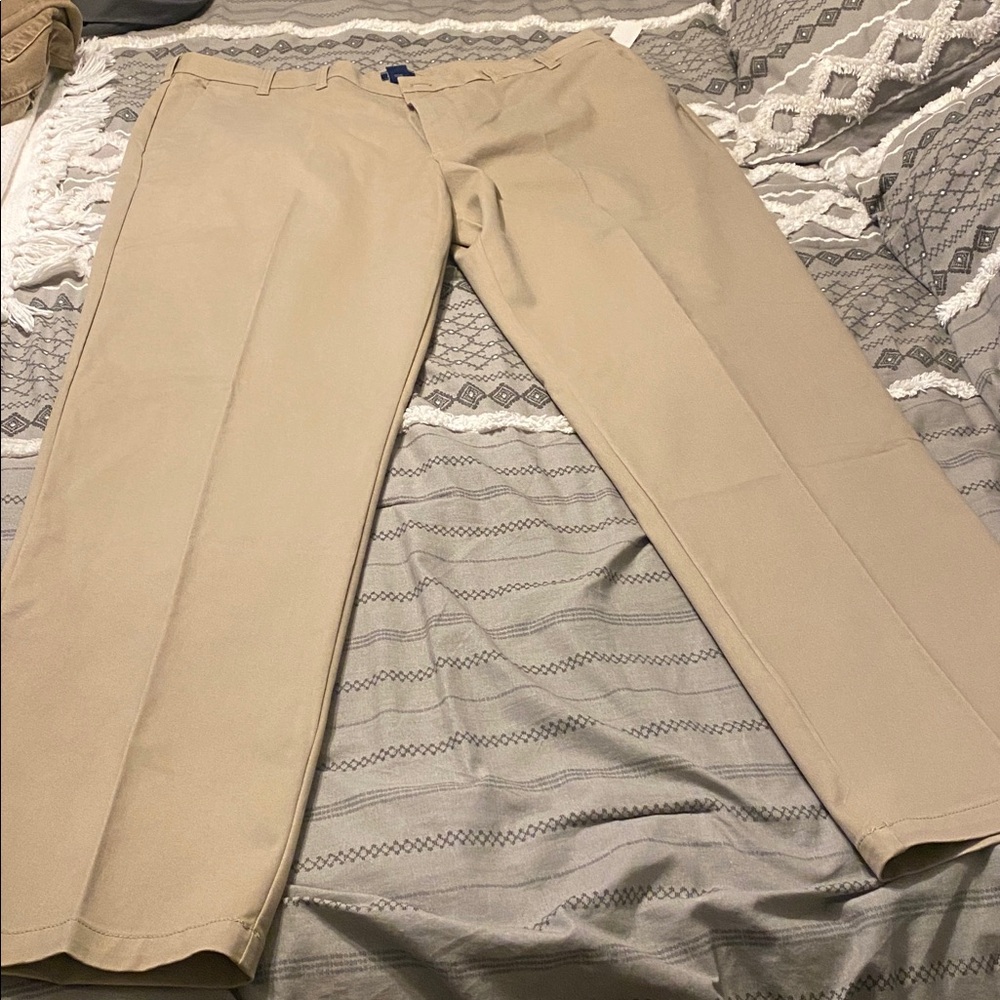 Izod Khaki Trousers